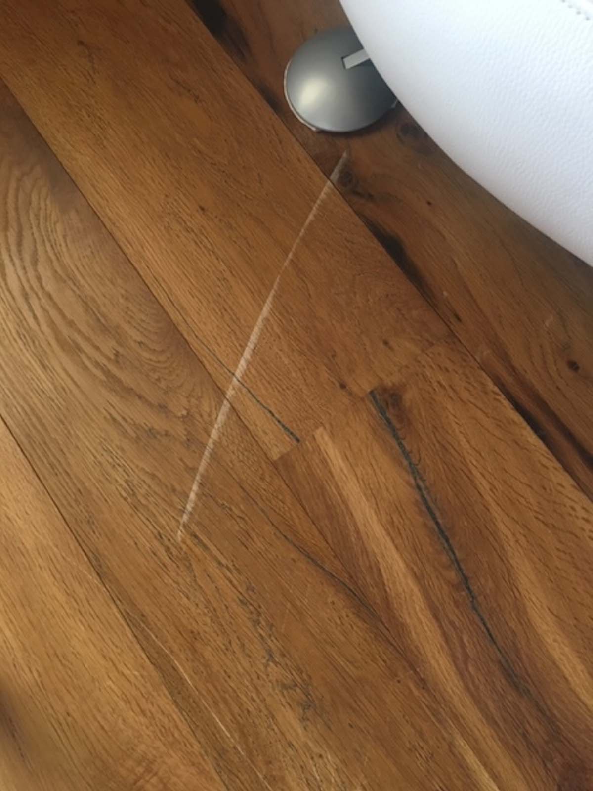 Ausbesserung + Kratzer vorher